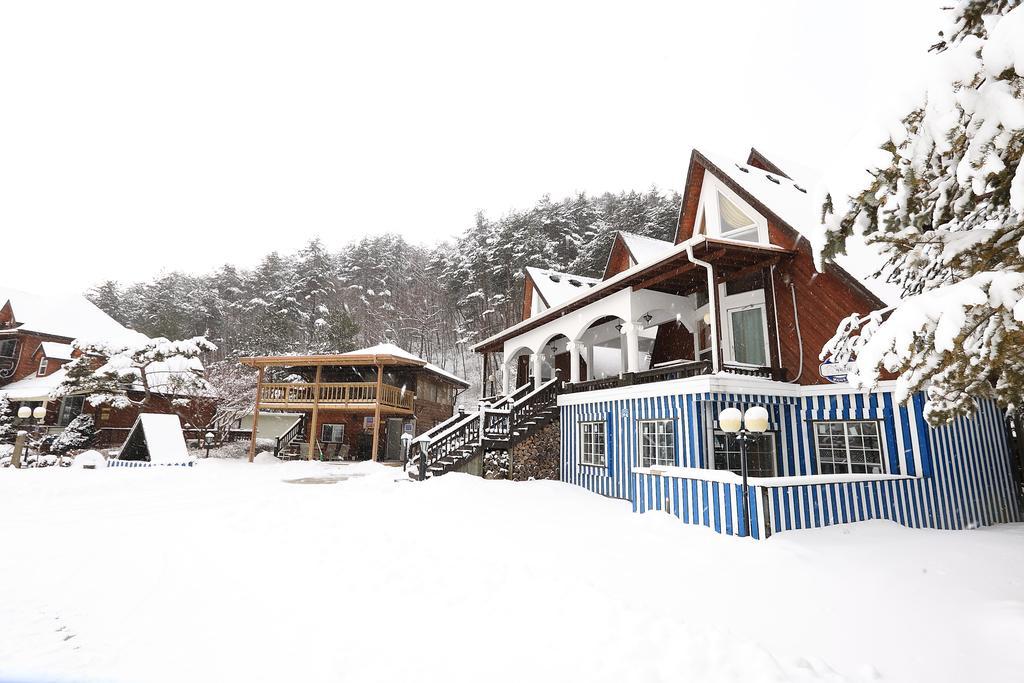 Bench House Villa Pyeongchang Ngoại thất bức ảnh
